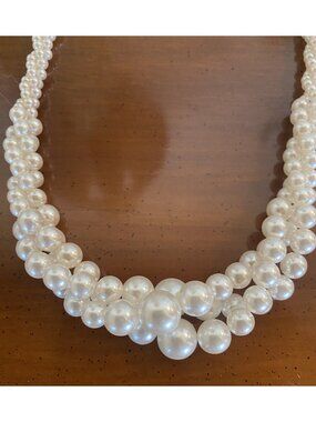 RMN Pearly White Graduated Twisted Triple Strand  Faux Pearl Necklace 17 1/2”